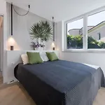아파트호텔 La Torre Con Private Park 4*