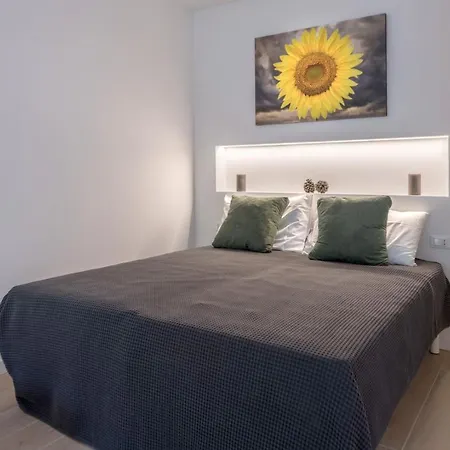 Apart-hotel La Torre Con Private Park 4*