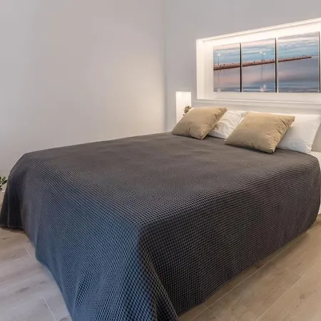 Aparthotel La Torre Con Private Park Triest