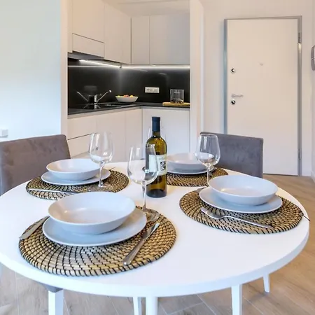 La Torre Con Private Park 4* טריאסטה