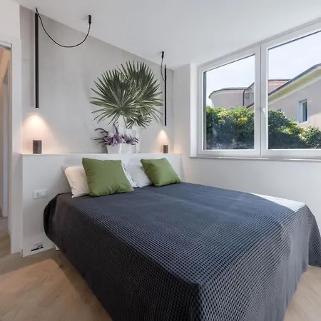 Apart-hotel La Torre Con Private Park 4*