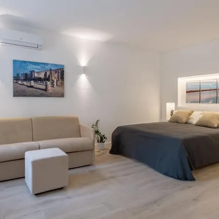 La Torre Con Private Park Apart-hotel Trieste