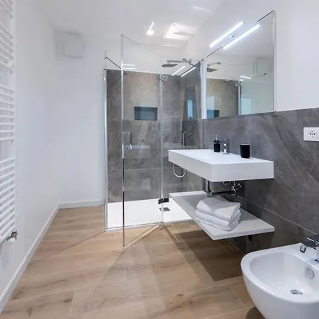 La Torre Con Private Park Apart-hotel 4*