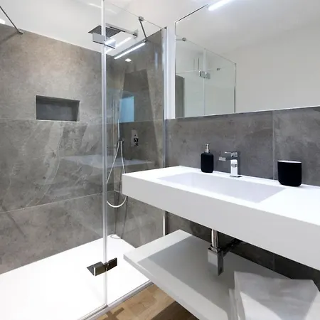 La Torre Con Private Park Triest