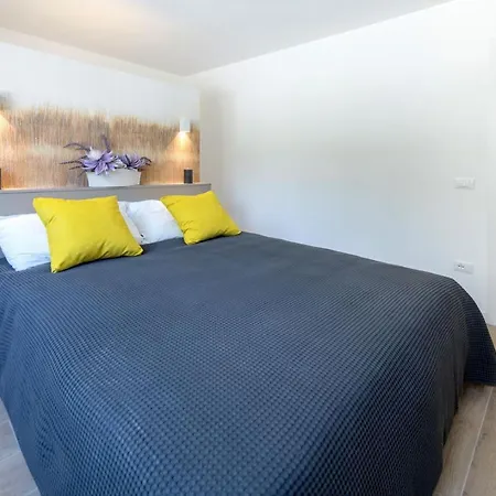 La Torre Con Private Park