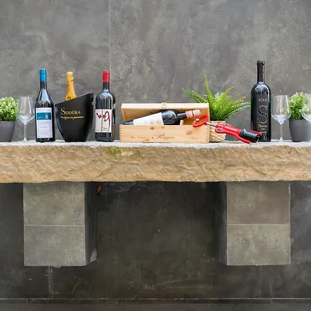 La Torre Con Private Park 4*