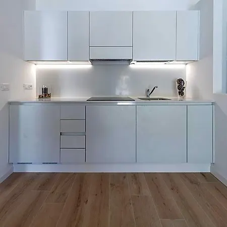 Ξενοδοχείο με διαμερίσματα La Torre Con Private Park 4*