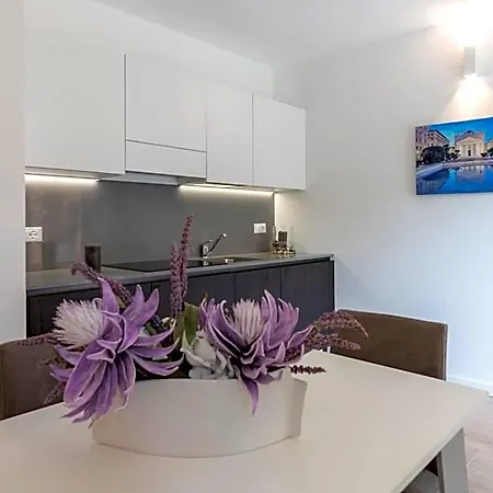 La Torre Con Private Park 4*