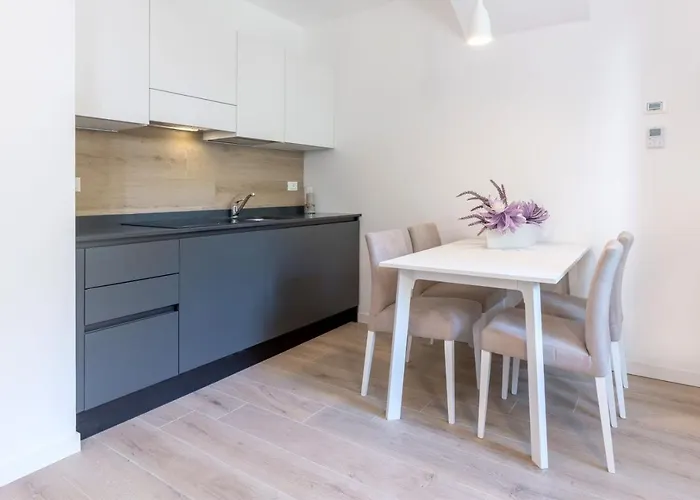 Apartmanhotel La Torre Con Private Park