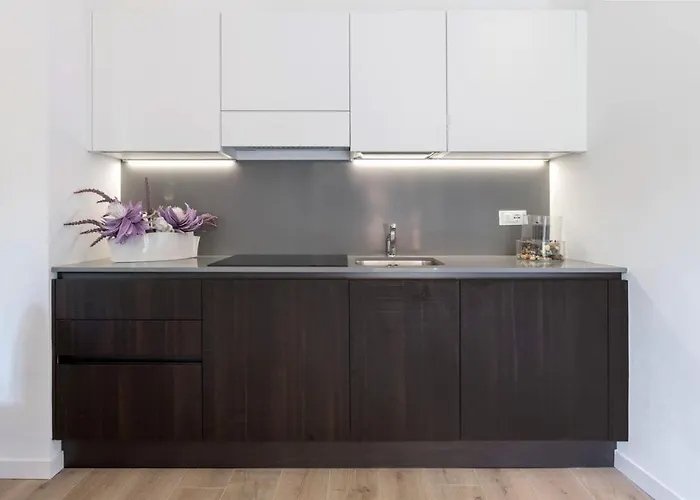 Apart Otel La Torre Con Private Park 4*