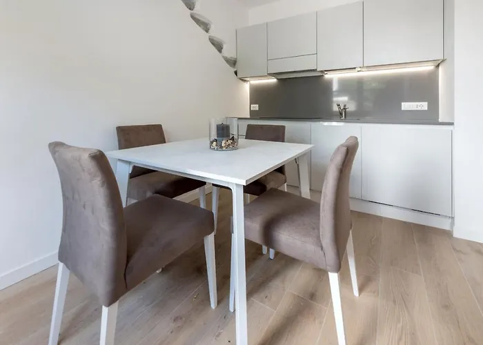 La Torre Con Private Park Apartmanhotel