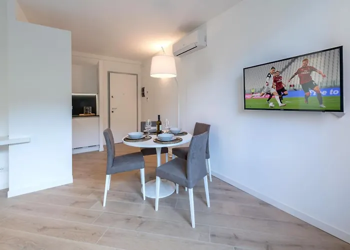 Apartmanhotel La Torre Con Private Park Trieszt