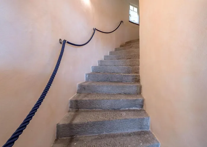 La Torre Con Private Park Trieszt