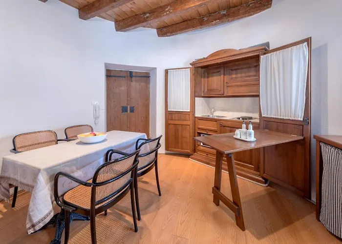 La Torre Con Private Park