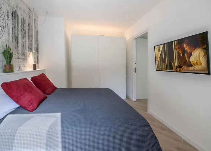 La Torre Con Private Park Apartmanhotel Trieszt